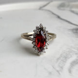 Bague marquise vintage en or blanc 18k